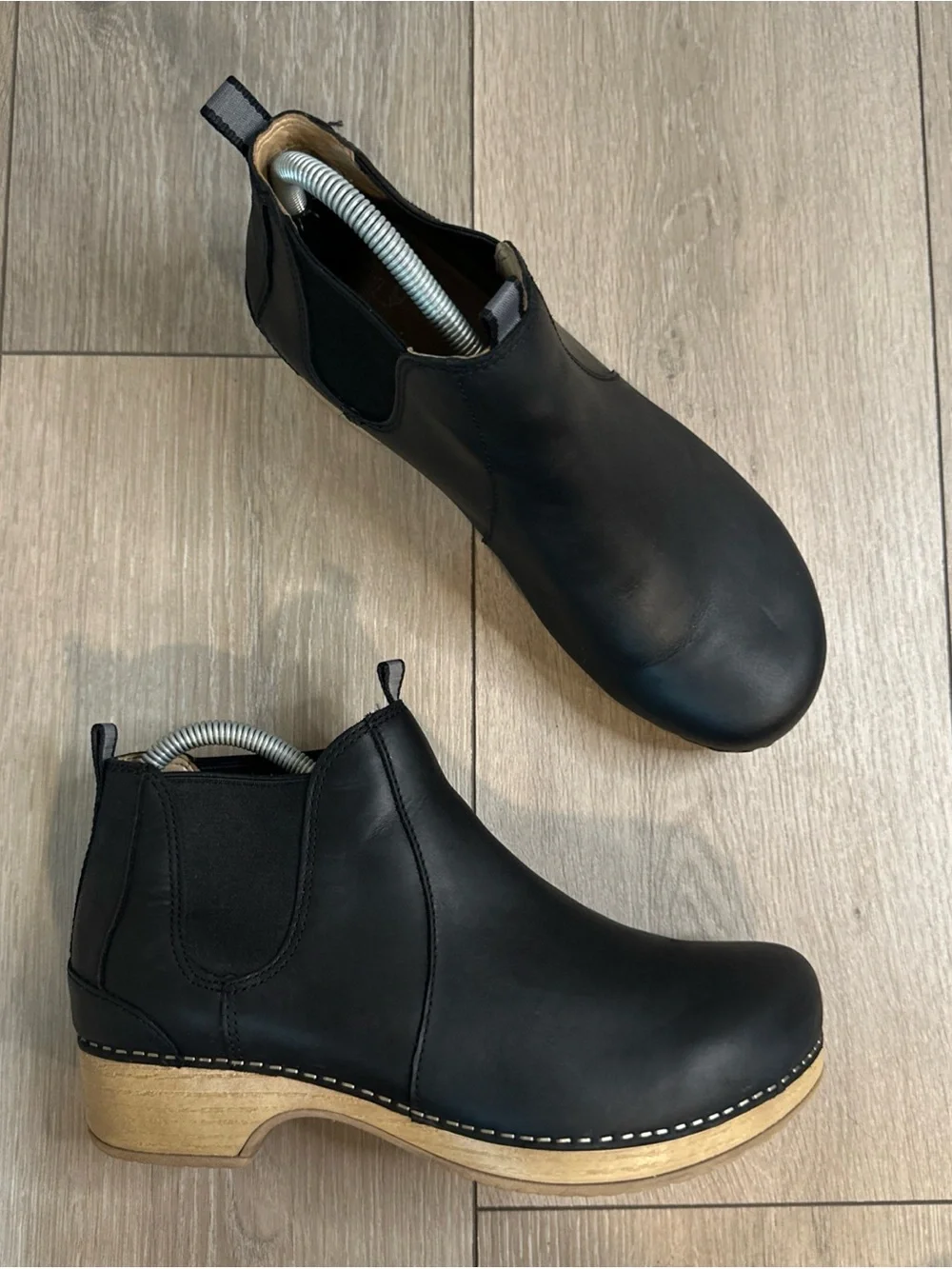 Dansko Womens Size 39 | 8.5-9 Becka Chelsea Black Leather Boots Ankle Booties